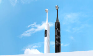 牙刷貼牌定制選刷博士源頭工廠，暢享多元優(yōu)勢(shì)